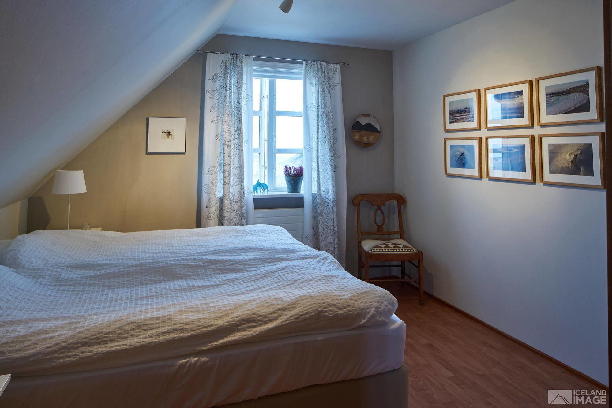 Guesthouse Heba Stokkseyri Esterno foto